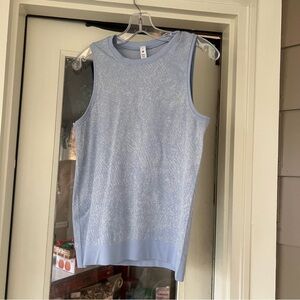 Lululemon high neck top